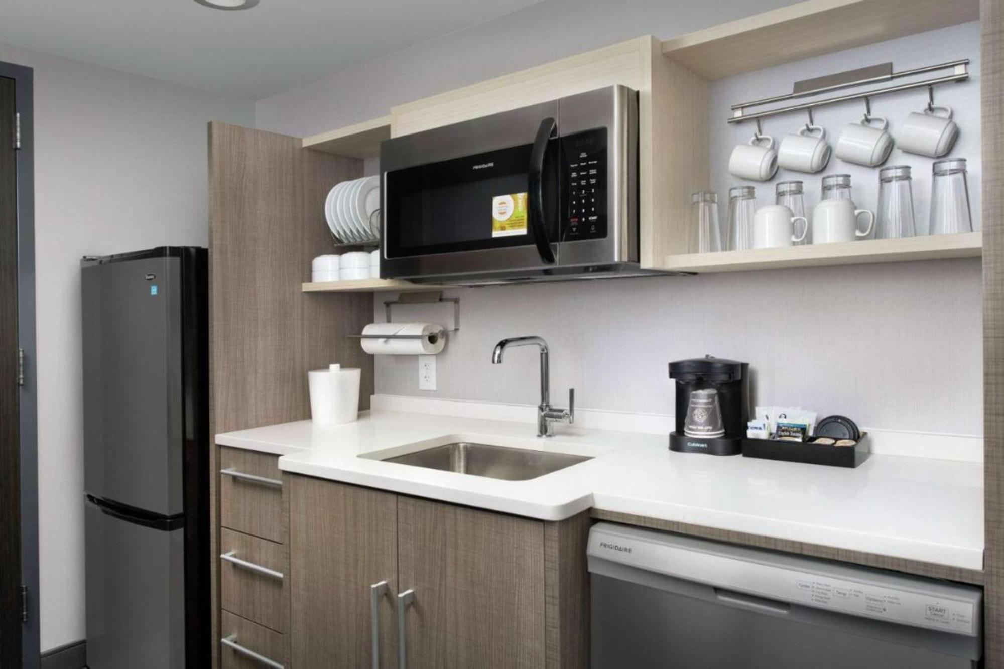 Home2 Suites By Hilton Hattiesburg Bagian luar foto